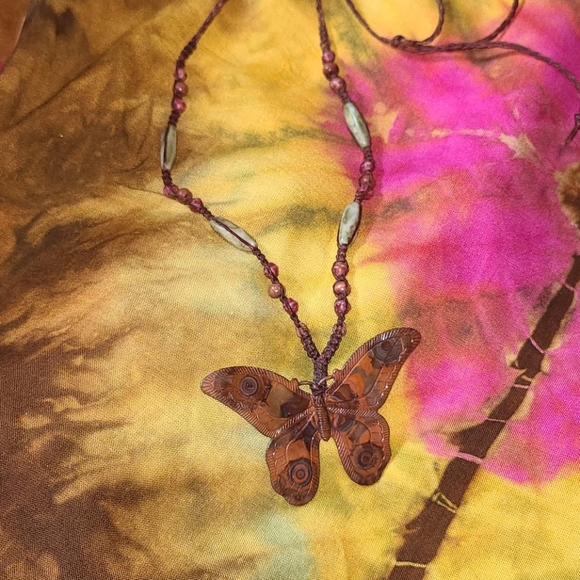 Adjustable Length Butterfly Necklace - Picture 5 of 15